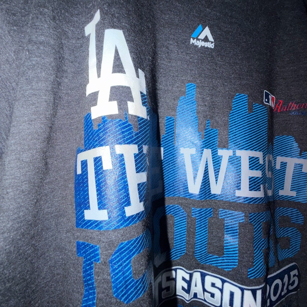 Men Gray LA Dodgers Graphic T-Shirt 2015 - Picture 3 of 4